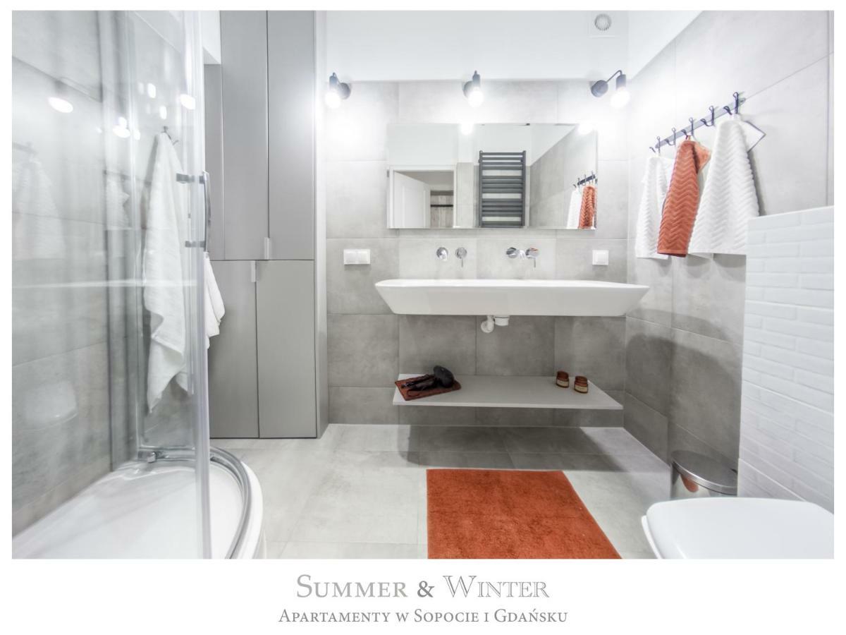 Family Luxury Comfort Old Town Apartament, 1-8, 2 Sypialnie I Salon, Parking W Cenie Gdańsk Exteriör bild