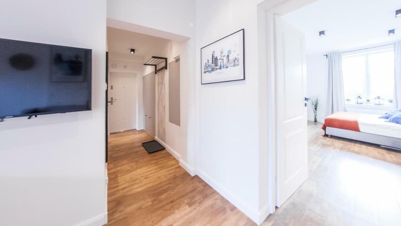 Family Luxury Comfort Old Town Apartament, 1-8, 2 Sypialnie I Salon, Parking W Cenie Gdańsk Exteriör bild