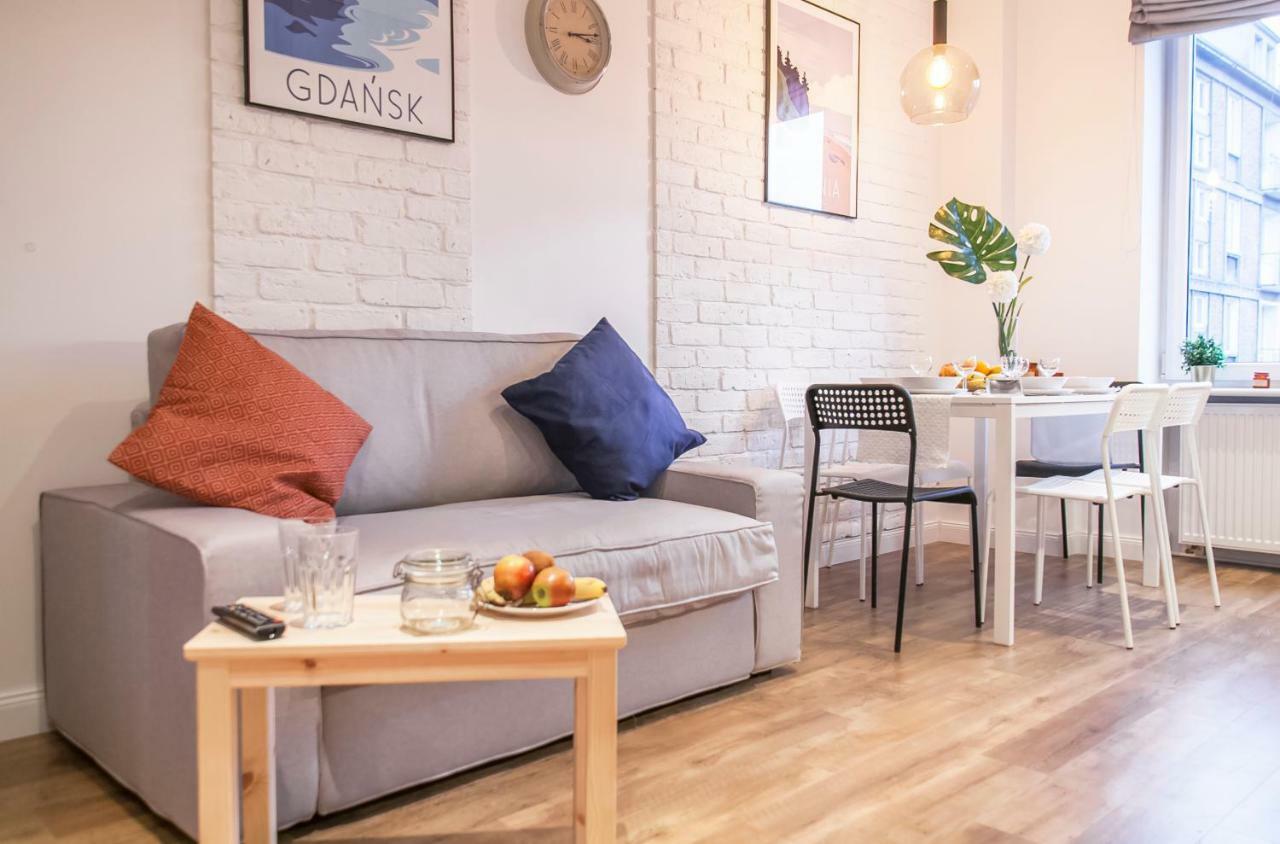 Family Luxury Comfort Old Town Apartament, 1-8, 2 Sypialnie I Salon, Parking W Cenie Gdańsk Exteriör bild